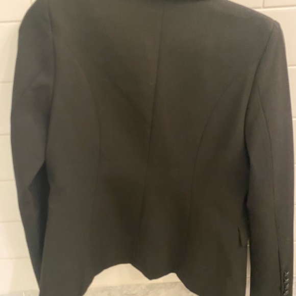 Lyla and Luxe Black Blazer - Size Small - Picture 5 of 5